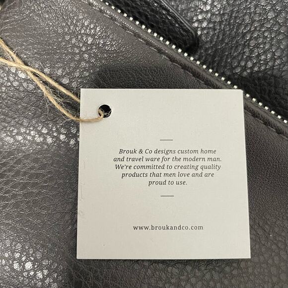 Brouk & Co Alpha Vegan Leather Duffel Bag Travel Set Black Gray Weekender NEW - Picture 5 of 11